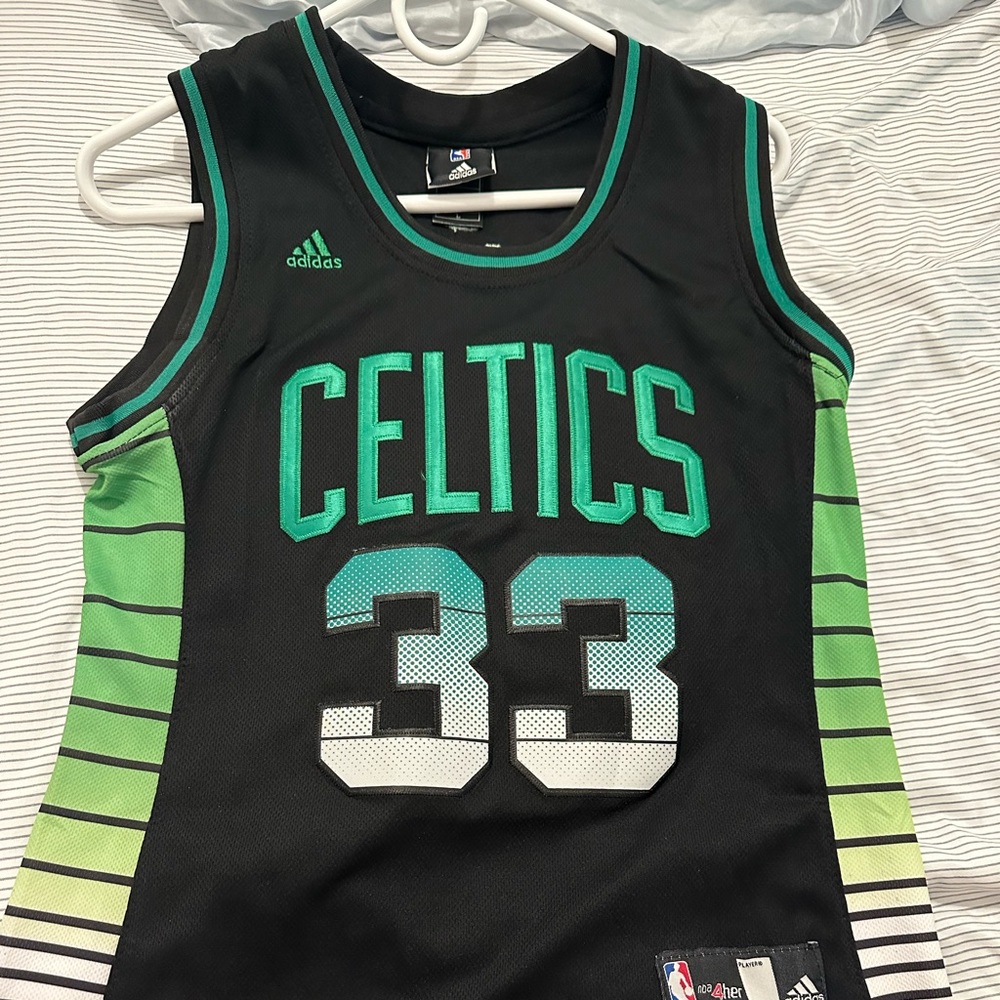 Women’s Celtics Jersey